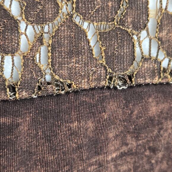 🎄 Daytrip Buckle EUC Faithful True Love lace stud tie dye Vintage top Small - Picture 8 of 16